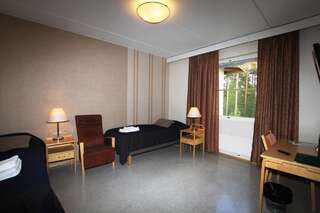 Отель Hotel Kruunupuisto Пункахарью Стандартный двухместный номер с 2 отдельными кроватями-2